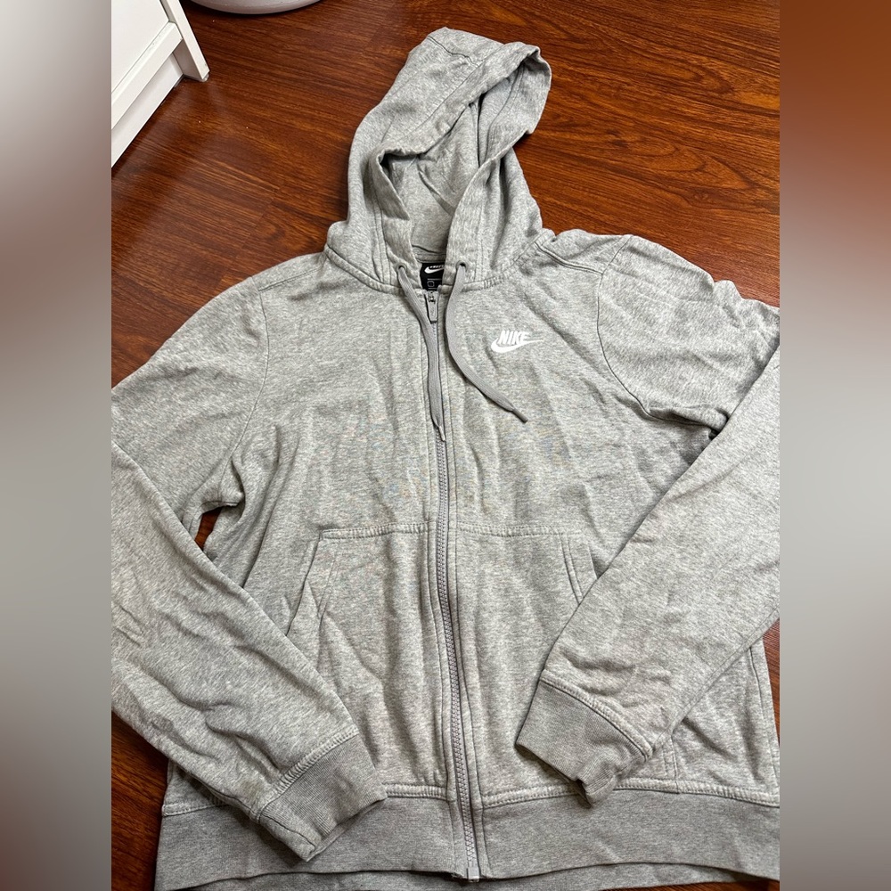 Nike sweater
